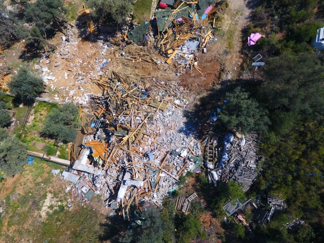 Muğla'daki kaçak yapıların yıkımının birinci etabı tamamlandı